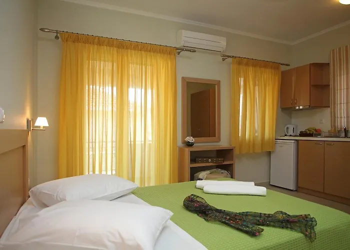 Pantazis Πανσιόν Νικιάνα